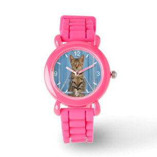 Montre Cuisine Nosy Tabby Chat Kitten assis dans une clô