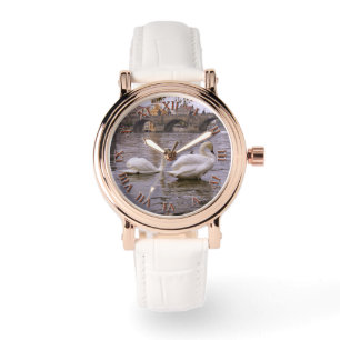 Montre Cygnes et pont Charles à Prague