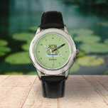Montre de grenouille mignonne avec des chiffres<br><div class="desc">Une montre verte avec des chiffres,  une illustration d'une grenouille mignonne sur son étang et le texte personnalisable ci-dessous ! Un beau cadeau pour un enfant d'anniversaire,  les chiffres lui permettront d'apprendre les temps plus facilement!</div>