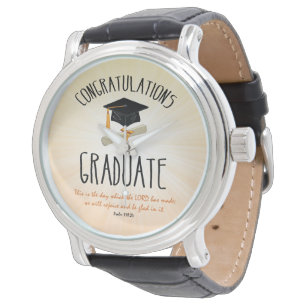Montre Début de la graduation religieuse avec Casquette