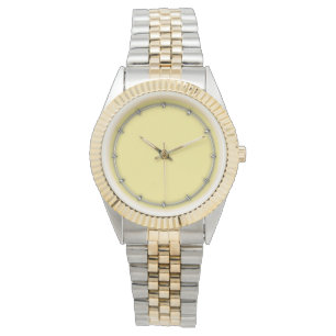 Montre Décoration douce et jaune pastel avec accent prêt