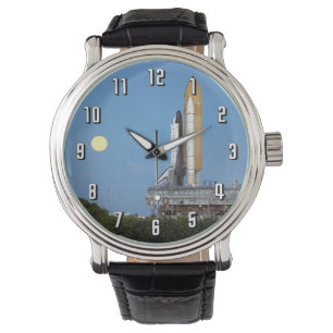 Montre Déploiement de la navette spatiale Atlantis STS-86