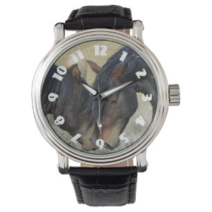 Montre Deux Chevaux Brown Sauvages Étonnants