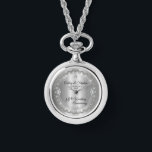 Montre Elegant Heart Diamonds<br><div class="desc">Une élégance opulente encadre ce 10ème anniversaire mariage dans un design diamant à échalotes unique avec un diamant central à goutte d'eau avec des éclaboussures imbriquées sur un dégradé de couleur étain. Design original par Holiday Hearts Designs (droits réservés). Veuillez noter que tous les embellissements sont imprimés et ne sont...</div>