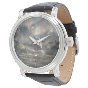 Montre Elle émerge du noir