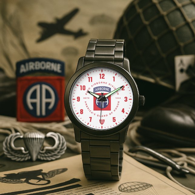 Montre en acier inoxydable en hommage à la 82e div (82nd Airborne Division "America's Guard of Honor" Veteran Tribute Black Stainless Steel Watch)