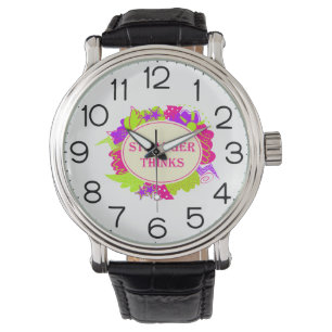 Montre Étranger pense citation dans le style d'une émissi
