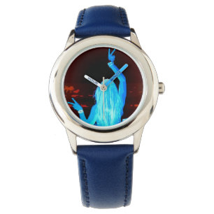 Montre fille hippie bleue agitant le signe de paix
