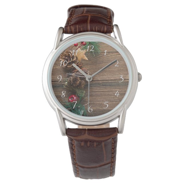 Montre fond en bois avec pommes de pin         (devant)
