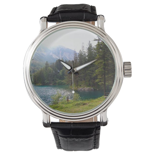 Montre Forêt alpine pittoresque et lac Photo (devant)
