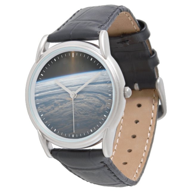 Montre Formations Nuageuses Dans L'Océan Indien Sud. (Incliné)