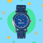 Montre Garçons Cool Moderne Bleu Design Personnalisé Nom<br><div class="desc">Faites de chaque instant spécial avec notre guetteur de nom personnalisé pour enfants! Ce garde-temps personnalisé est parfait pour les enfants de tous âges, avec leur nom imprimé audacieusement sur le visage de la montre. Disponible dans des couleurs vives et des designs amusants, cette montre permet d'apprendre à raconter l'heure...</div>