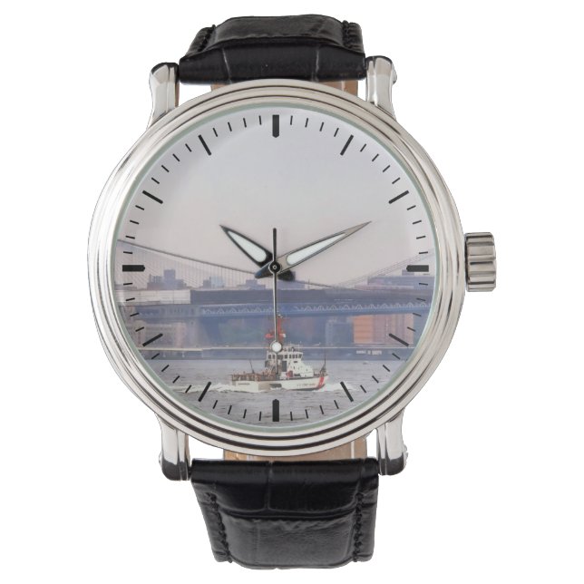 Montre Garde-côte près du pont de Brooklyn (devant)