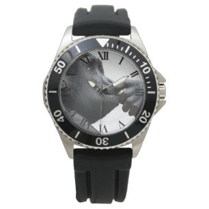 Montre Gorilla Penser main dans la bouche