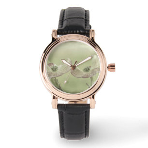 Montre Gros plan des fleurs de bois de chien rose  Seabec