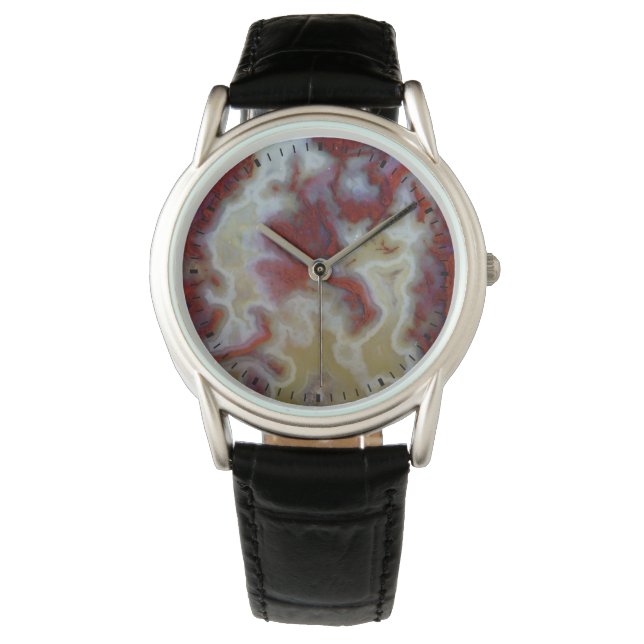 Montre Gros plan sur une dalle d'agate mousse rouge (devant)