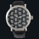 Montre Hippo vintage Imprimer Motif Hippopotamus Art Noir<br><div class="desc">Un design vintage de motif d'impression hippo en noir et blanc sur un arrière - plan noir. Ce joli design motif illustré hippopotamus est parfait pour tous les amateurs d'animaux, d'illustrations d'art antique et de modèles rétro classique! Découvrez des créations vintages et amusantes dans notre boutique zazzle de l'atmosphère Vintage,...</div>