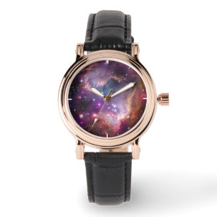 Montre Jeunes Étoiles Dans Le Petit Nuage Magellanique.