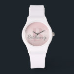 Montre Joli Monogramme rose personnalisable et votre nom<br><div class="desc">Monographie mignonne et girly.</div>