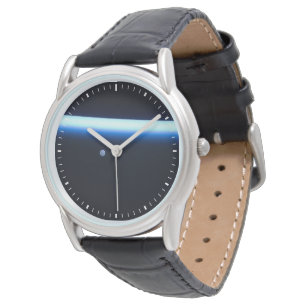 Montre La fine ligne de l'atmosphère terrestre et une lun