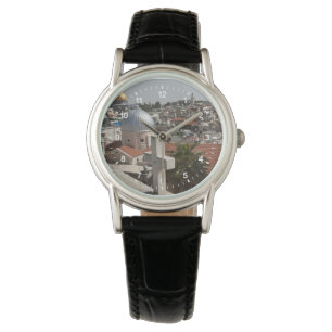 Montre La silhouette de la vieille Jérusalem