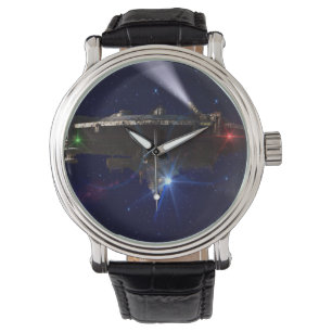 Montre La Veille De La Mère Est Arrivée !