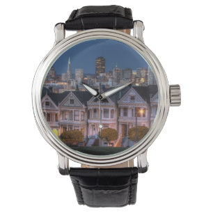 Montre La vue de nuit des maisons "a peint dames"