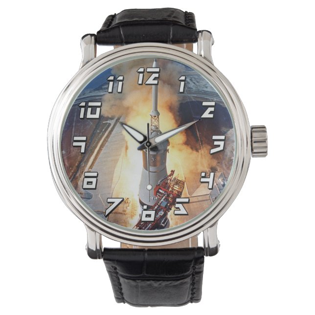 Montre Lancement de la fusée d'atterrissage sur la Lune d (devant)