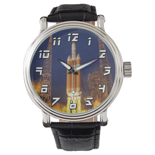 Montre Lancement de la fusée du vaisseau spatial NASA Ori (devant)