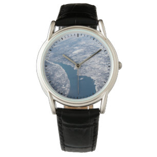 Montre Le Cratère Manicouagan Et Le Saint-Laurent