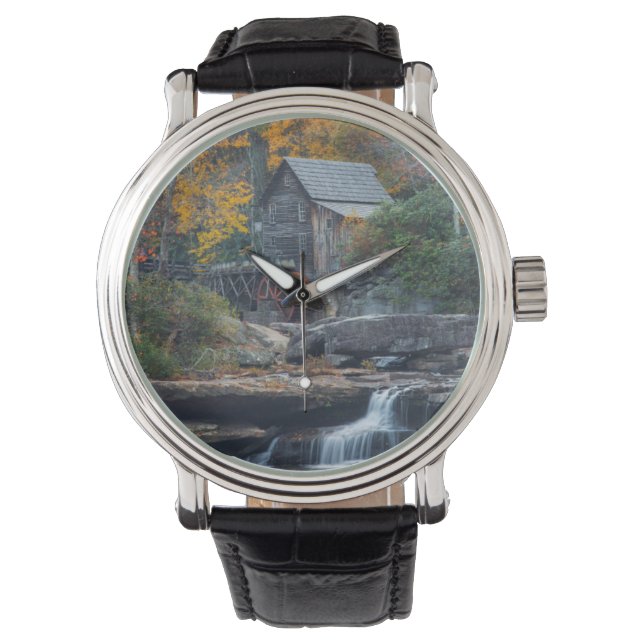 Montre Le moulin historique sur Glade Creek (devant)
