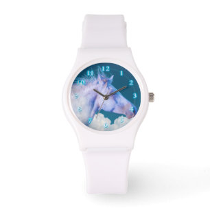 MONTRE LE VENT DE CHEVAL DANS LES CHEVEUX