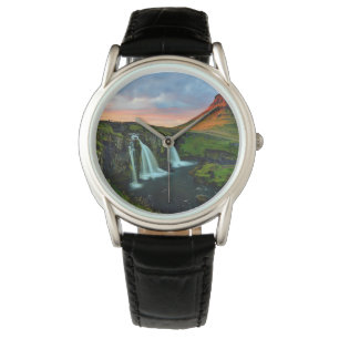Montre Les cascades   Kirkjufell, Islande