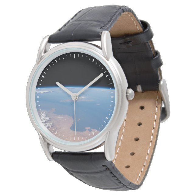 Montre Les Côtes De Tunisie Et Libye Et L'Île De Sicile (Incliné)