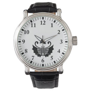 Montre Les éventails en forme de papillon (Ogi kocho)