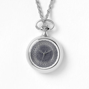 Montre les femmes regardent