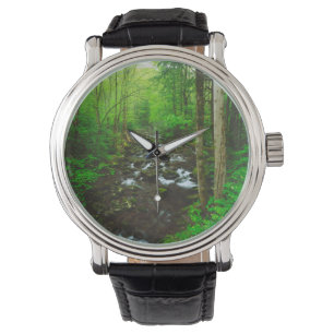 Montre Les Grandes Montagnes fumées