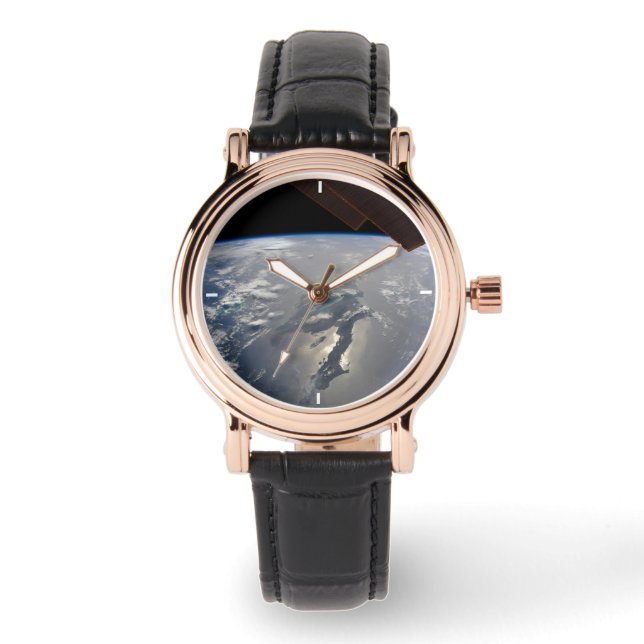 Montre L'Île D'Hispaniola Avec Sunglin (Recto)