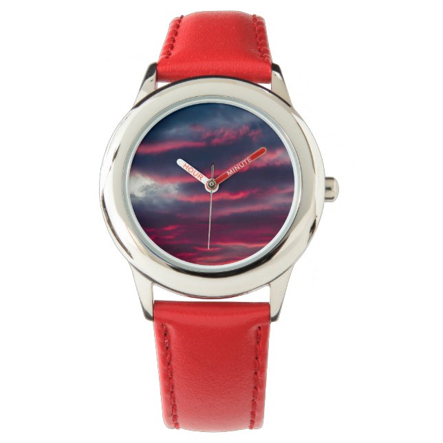 Montre loin de notre fenêtre (devant)