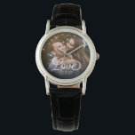 Montre LOVE Modern Calligraphy Simple Mariage photo<br><div class="desc">Gardien mariage moderne ou beau cadeau personnalisé pour mariée mariée ou la Saint Valentin présentant votre photo fiançailles préférée avec la calligraphie script moderne lire l'AMOUR sur vos noms personnalisés et dater sur un dégradé sombre pour faire la typographie se démarquer.</div>