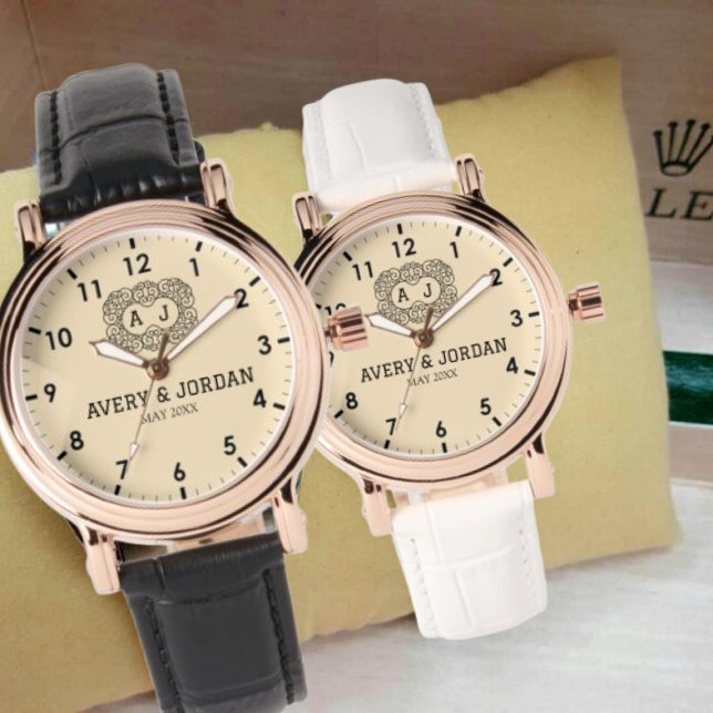 Montre Luxury monogram cream couple names initials (Créateur téléchargé)