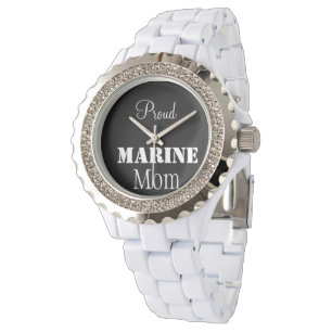 Montre marine fière de maman