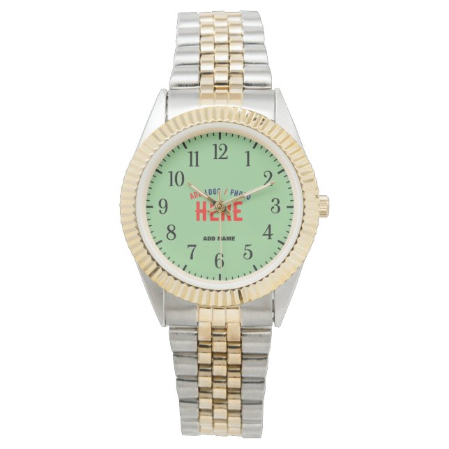 MONTRE MARQUE VERTE DE MINT D'OR MODERNE ET STYLISÉE (devant)