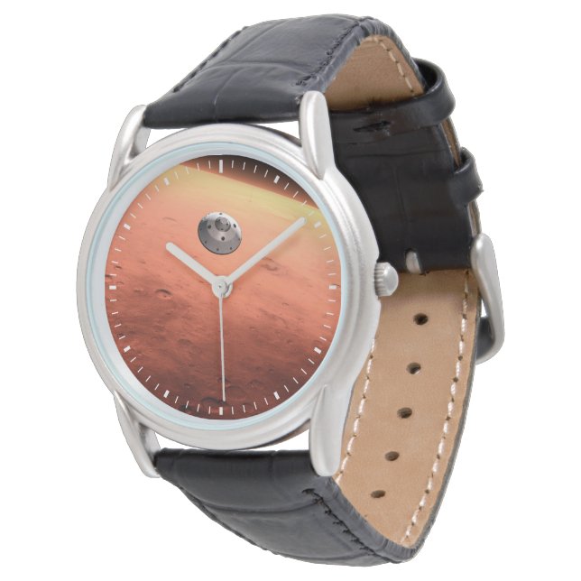 Montre Mars Science Laboratory approchant Mars. (Incliné)