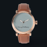 Montre Minimaliste Dusty Blue Professionnel Simple<br><div class="desc">Ces simples et minimalistes peuvent être personnalisés pour inclure un nom ou n'importe quel texte de votre choix. Si vous ne voulez pas de texte et préfèreriez juste un blanc,  alors vous pouvez simplement supprimer le texte.</div>