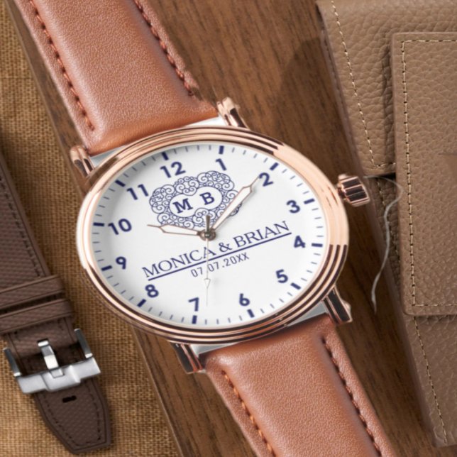 Montre  Monogram Names and initials Mrs and Mr (Créateur téléchargé)