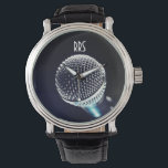 Montre Monographie de la chanteuse de Monogramme personna<br><div class="desc">Cadeau cool personnalisé pour chanteurs,  chanteurs. Pour personnaliser/customiser avec les initiales/le nom du destinataire,  choisissez la police idéale,  la couleur de police ou supprimez-la si vous n'en avez pas besoin. Disponible en plusieurs styles et couleurs.</div>