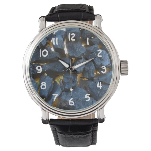 Montre Mur en pierre de style croate (devant)