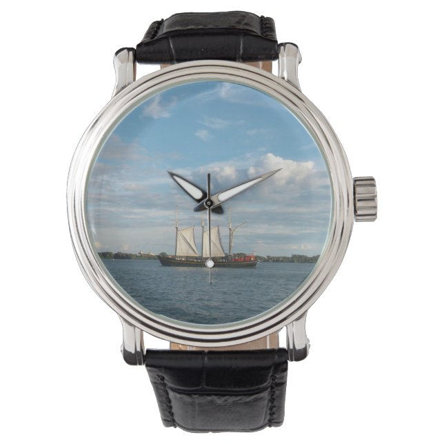 Montre Navire à voile (devant)