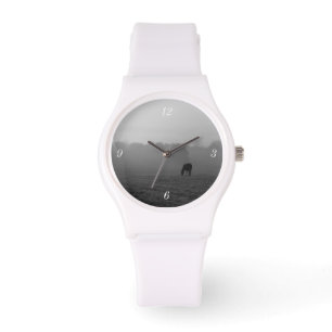 Montre Niveaux de gris du matin du pays